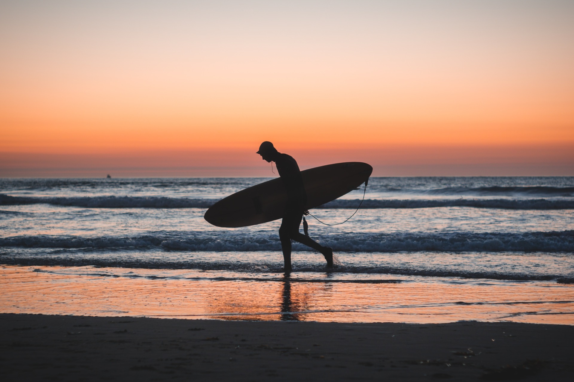 Surf in California
