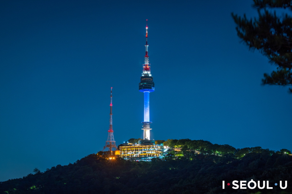 Visit the Namsan Tower in Seoul