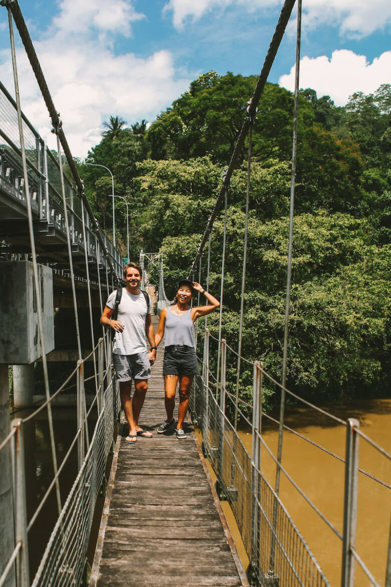 10 BEST THINGS TO DO IN KANDY [SRI LANKA]