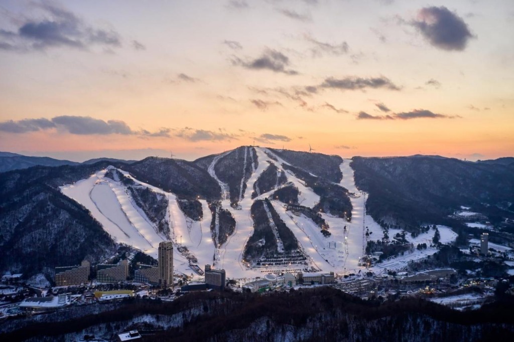 Full guide for visiting Phoenix Park Ski Resort in Korea