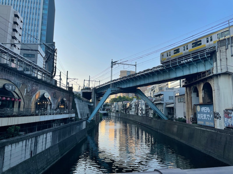 mAAch ecute Kanda Manseibashi shopping centre