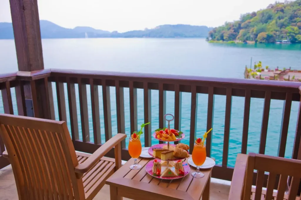 Best Hotels at Sun Moon Lake in Taiwan