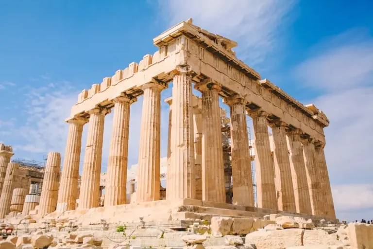 VISIT THE ACROPOLIS IN ATHENS [FULL GUIDE: PRICES, TICKETS, TIPS, ETC.]